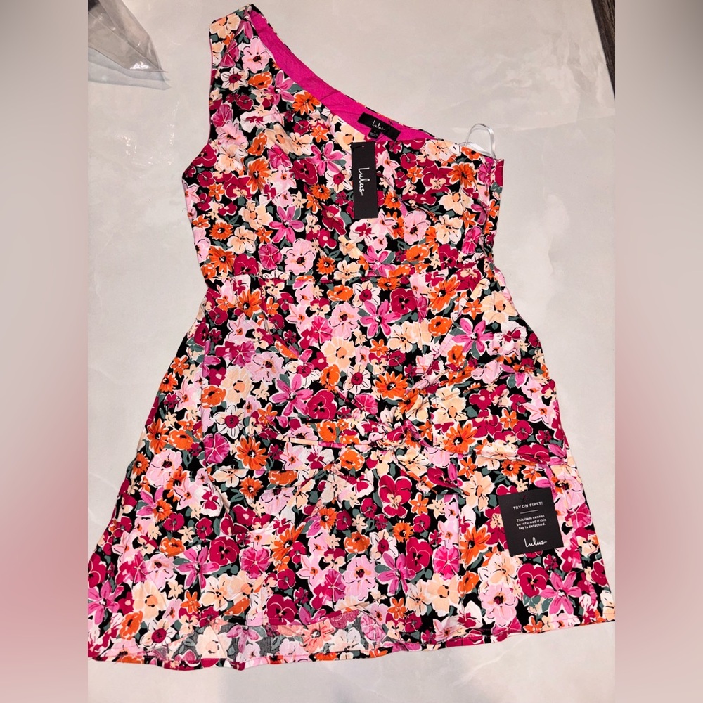 lulus dress brand new so pretty